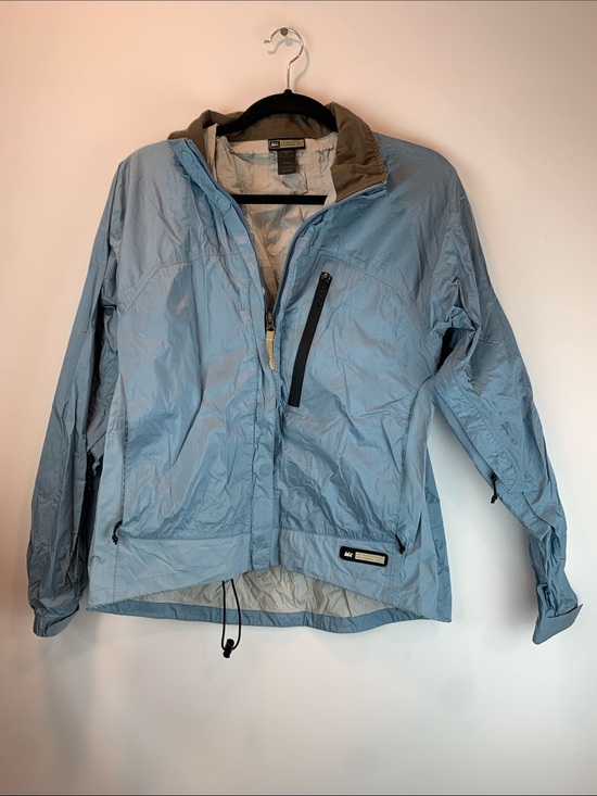 REI Jackets & Blazers - REI blue Raincoat sz M * flawed* hiking biking running camping outdoor canoeing